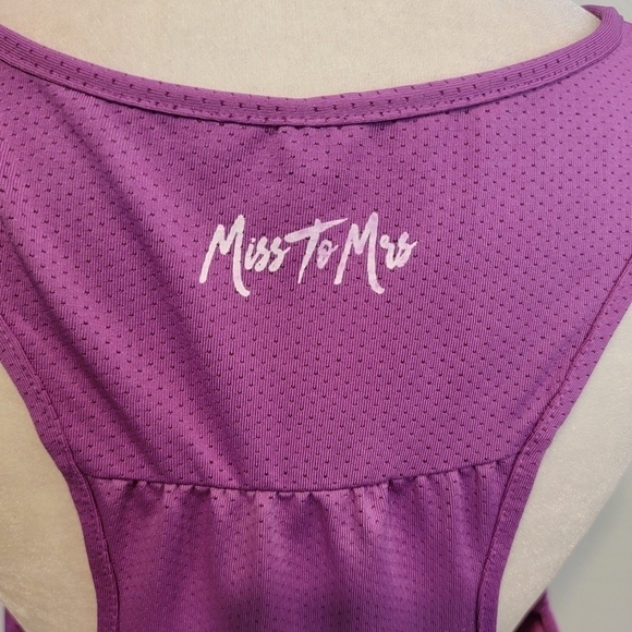 Miss To Mrs. Sweating For The Wedding Workout Dri-Fit Top Size XL - Picture 7 of 10